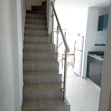 20 Apartamento Duplex Frente Al Mar Y Cerca Centro Historico Apartamento *